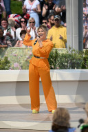 PEOPLE - Beatrice Egli beim ZDF Fernsehgarten am Muttertag 