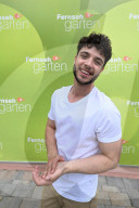 PEOPLE - Luca Hänni beim ZDF Fernsehgarten am Muttertag 
