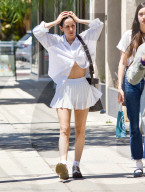 Scout Willis Stays Cool In An All White Ensemble