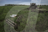 NEWS - Ukraine-Krieg:  Ein von den ukrainischen Streitkräften zerstörter russischer Panzer in Wilhivka, Ukraine