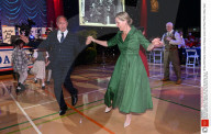 ROYALS - Sophie, Gräfin von Wessex, tanzt mit Robert Rinder auf Guernsey