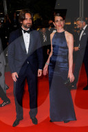 ROYALS - Charlotte Casiraghi und ihr Ehemann Dimitri Rassam an Filmpremiere in Cannes