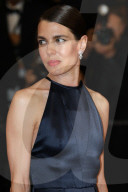 ROYALS - Charlotte Casiraghi und ihr Ehemann Dimitri Rassam an Filmpremiere in Cannes