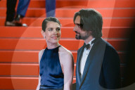 ROYALS - Charlotte Casiraghi und ihr Ehemann Dimitri Rassam an Filmpremiere in Cannes