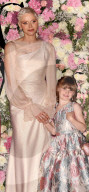 ROYALS - Prinzessin Charlene und ihre Tochter Prinzessin Gabriella an der Monaco Fashion Week