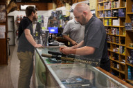 Gun sales in USA