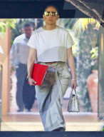Jennifer Lopez Leaves Bel-Air Hotel En Route To Soho Dance Studio