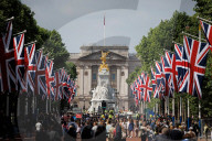 ROYALS -  Vorbereitungen auf das Platinjubiläum der Queen, London