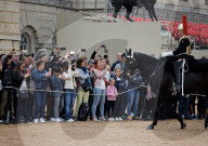 ROYALS - Vorbereitungen für das Platinjubiläum der Königin