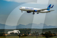 NEWS - Am Flughafen von Palma de Mallorca landet der erste Direktflug aus New York City