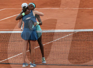TENNIS - Roland Garros 2022: Die Polin Iga Swiatek feiert ihren Sieg gegen die US-Amerikanerin Coco Gauff