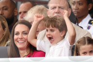 ROYALS - Platinum Jubilee: Zum Abschluss winkt die Queen 
