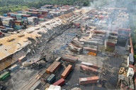 NEWS - Bangladesch: Viele Tote nach Explosionen in einem Containerdepot in Chittagong