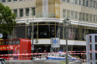 NEWS - Fahrzeug fährt in Berlin in Menschengruppe: Ein Toter, mehrere Verletzte am Breitscheidplatz