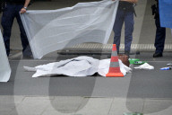 NEWS - Fahrzeug fährt in Berlin in Menschengruppe: Ein Toter, mehrere Verletzte am Breitscheidplatz