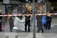 NEWS - Fahrzeug fährt in Berlin in Menschengruppe: Ein Toter, mehrere Verletzte am Breitscheidplatz