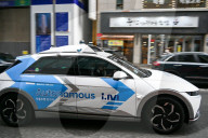 NEWS -  Ein autonomes Fahrzeug der Stufe 4 fährt in Gangnam in Seoul