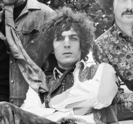 Syd Barrett 1967 in Pink Floyd ¬© Chris Walter/Photofeatures/DALLE 