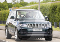 ROYALS - Prinz Andrew kommt auf Schloss Windsor an