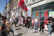 London Bridge Hospital cleaners, porters and caterers protest outside HCA International