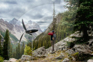 FEATURE - Überall Strom bei Wind: 
Ein kanadisches Start-up hat eine tragbare Windturbine entwickelt