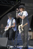 PEOPLE - Johnny Depp tritt in einem Konzert in Helsinki auf