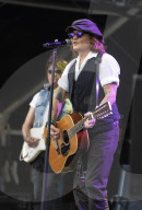 PEOPLE - Johnny Depp tritt in einem Konzert in Helsinki auf