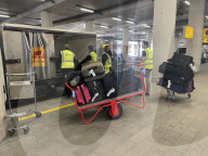 NEWS - GB: Gepäck-Chaos am Flughafen Heathrow