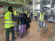 NEWS - GB: Gepäck-Chaos am Flughafen Heathrow