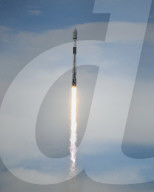 NEWS - SpaceX startetSES-Satelliten von der Raumfahrtstation Cape Canaveral
