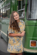 FEATURE - The Green Line: Sophie Underwood aus Felixstowe renoviert einen Doppeldeckerbus, um mit ihren Kindern der Obdachlosigkeit zu entgehen