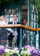TENNIS - Wimbledon: Roger Federer auf dem Centre Court bei den Feierlichkeiten zum hundertjährigen Bestehen