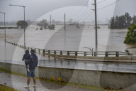 NEWS -  Winter-Regenfälle: New South Wales ruft wegen der Überflutungen den Katastrophenschutzfall aus