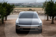 'It keeps on going': driving the worldís first production-ready solar car