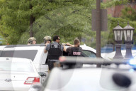 NEWS - Mutmasslicher 22-jÃ¤hriger SchÃ¼tze tÃ¶tet 6 Menschen am US-Nationalfeiertag