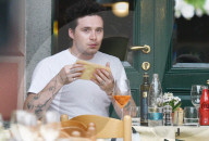 PEOPLE - Brooklyn Beckham und Nicola Peltz in den Flitterwochen in Portofino