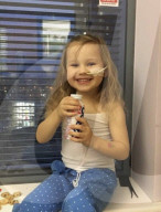 SCHICKSALE - Krebs im Kindesalter: Ärzte diagnostizierten bei Mila Sneddon lymphoblastische Leukämie