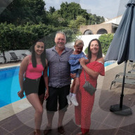 SCHICKSALE - Krebs im Kindesalter: Ärzte diagnostizierten bei Mila Sneddon lymphoblastische Leukämie