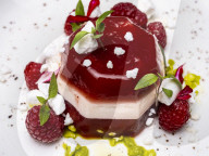 Farm-to-fork spot in SW19 frustrates with a series of avoidable double faults
