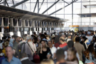 NEWS -  Lange Wartezeiten am Flughafen Köln Bonn