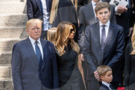 NEWS - Beerdigung von Ivana Trump in New York