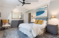 PEOPLE - Die Villa von Matt Damon im Kolonialstil im exklusiven Westchester von Matt Damon in New York