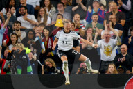 FUSSBALL - Alexandra Popp schiesst Deutschland in den Final der Frauen EM 2022