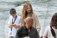 Jennifer Lopez and Ben Affleck honeymoon in Paris