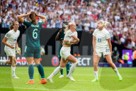 FUSSBALL -  EURO 2022 Frauen: Chloe Kelly erzielt Siegestor für England