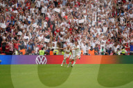 FUSSBALL -  EURO 2022 Frauen: Chloe Kelly erzielt Siegestor für England