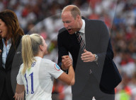 FUSSBALL - Prinz William gratuliert Englands Frauen zum EM-Titel