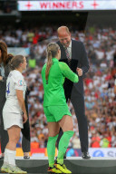 FUSSBALL - Prinz William gratuliert Englands Frauen zum EM-Titel