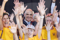 NEWS - Bundesrat Alain Berset spricht vor der versammelten Menge an der Bundesfeier in Luzern