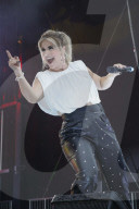 Beatrice Egli beim Schlagerinsel Open-Air in Hamburg
